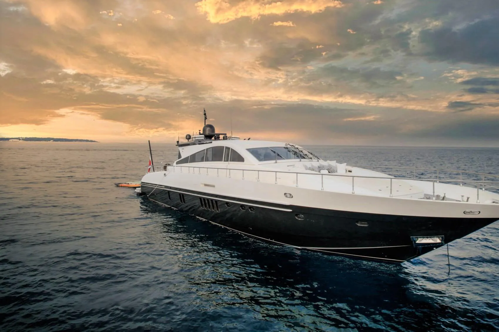 Croisière de Luxe à Bord d'un Leopard 27