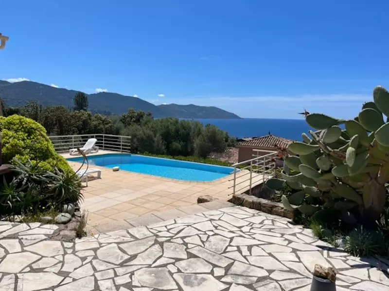 Villa avec piscine privée vue sur mer 6 personnes