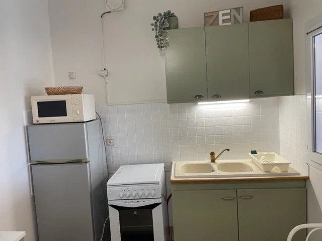 Appartement en rez-de-chaussée avec piscine pour 4 personnes